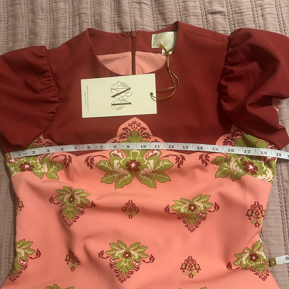 NWT Mestiza New York Perla Flamingo Flourish
Crew Neck Short Puff Sleeve Dress - Picture 10 of 12